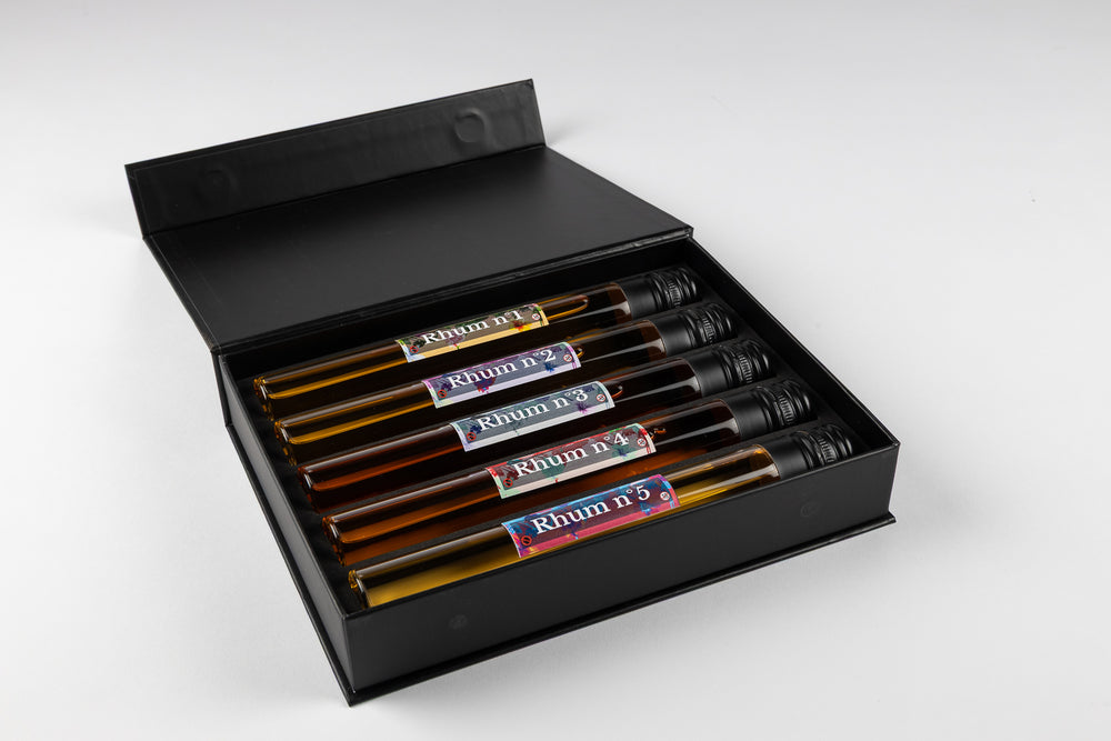Coffret rhum 5 tubes ouvert